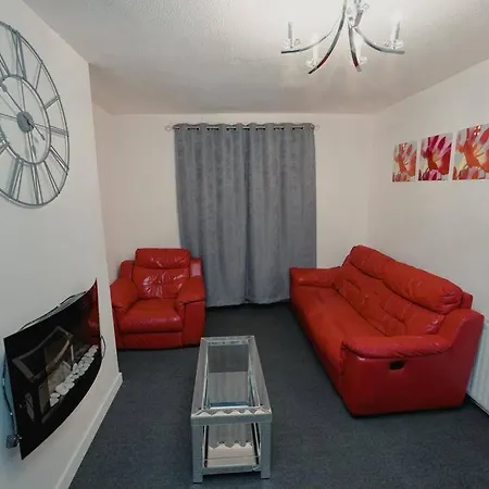 Cosy Keppel House - 2 Bed Beautiful Attractions
